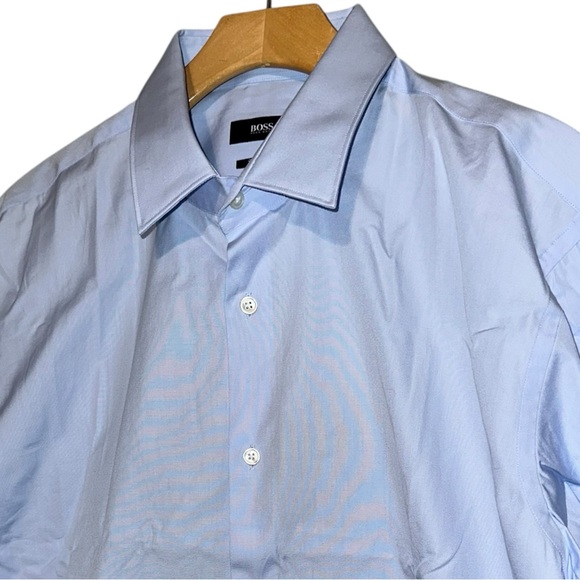 Boss NWT Men’s Size 17 Light Sky Blue Long Sleeve Button Down Cotton Dress Shirt